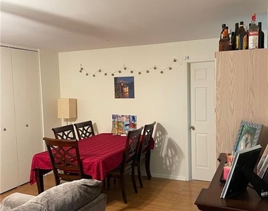 21 Lake Street - Photo Thumbnail 3