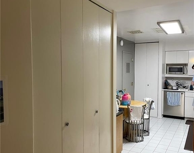 21 Lake Street - Photo Thumbnail 6