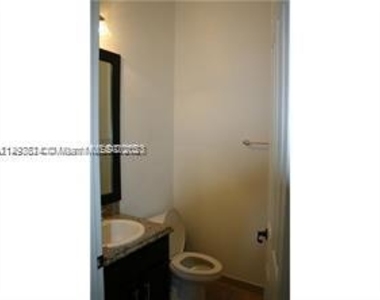 9175 Sw 39 St - Photo Thumbnail 5