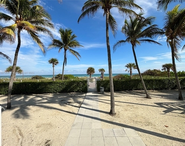 5005 Collins Ave - Photo Thumbnail 6