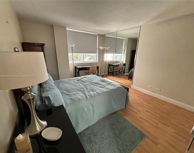 5005 Collins Ave - Photo Thumbnail 27