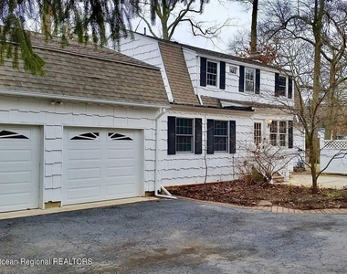 198 Elmwood Road - Photo Thumbnail 4