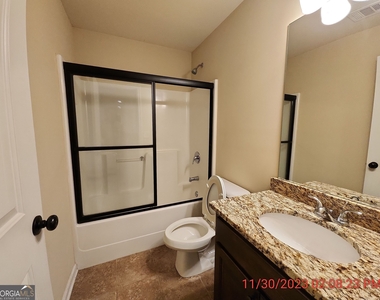 856 Rock Lane - Photo Thumbnail 15