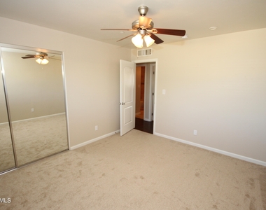 7240 E Oak Street - Photo Thumbnail 15