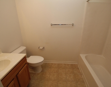 830 Schomer Avenue Sw - Photo Thumbnail 13