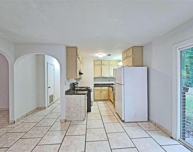 3313 Artesia Drive - Photo Thumbnail 19