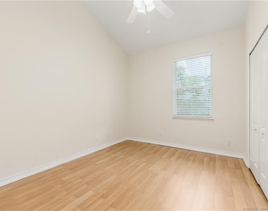 3237 Sw Solitaire Palm Drive - Photo Thumbnail 13