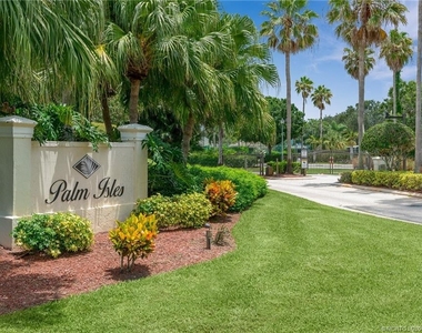 3237 Sw Solitaire Palm Drive - Photo Thumbnail 17