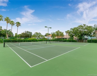 3237 Sw Solitaire Palm Drive - Photo Thumbnail 20