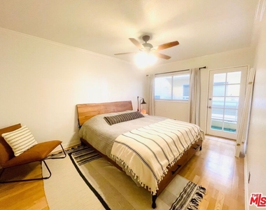 757 Ocean Ave - Photo Thumbnail 17