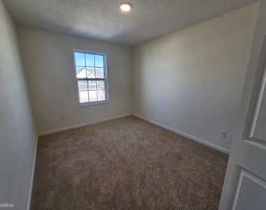 5321 Karst Cir - Photo Thumbnail 14