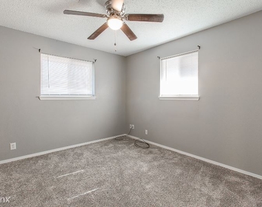 405 Rock Pl - Photo Thumbnail 5
