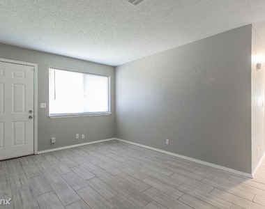 405 Rock Pl - Photo Thumbnail 15