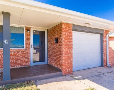 405 Rock Pl - Photo Thumbnail 22