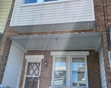 2408 Duncan St - Photo Thumbnail 0