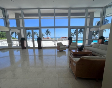 6767 Collins Ave - Photo Thumbnail 6