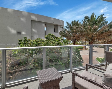 4111 S Ocean Dr - Photo Thumbnail 17