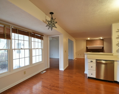 3804 Marion Court - Photo Thumbnail 12