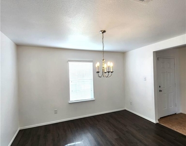 411 Taurus Drive - Photo Thumbnail 1