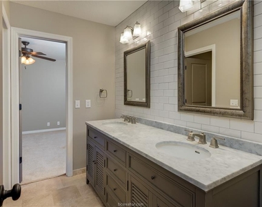 4772 Stonebriar - Photo Thumbnail 21