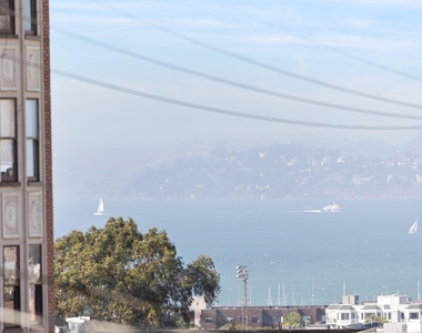 2512 Octavia Street - Photo Thumbnail 33