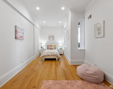 2512 Octavia Street - Photo Thumbnail 28