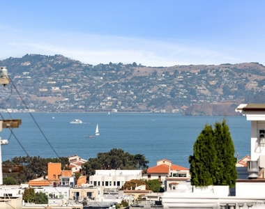 2512 Octavia Street - Photo Thumbnail 15
