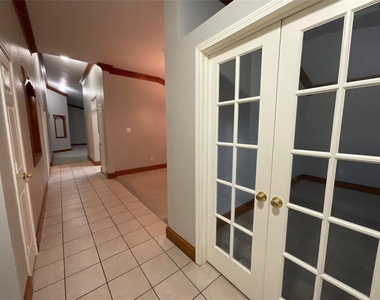 2708 Winterberry Lane - Photo Thumbnail 1