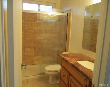 870 Sequoia Street - Photo Thumbnail 7