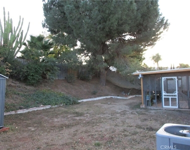 870 Sequoia Street - Photo Thumbnail 8