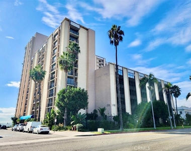 1750 E Ocean Boulevard - Photo Thumbnail 1