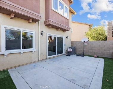 4468 Lilac Circle - Photo Thumbnail 26