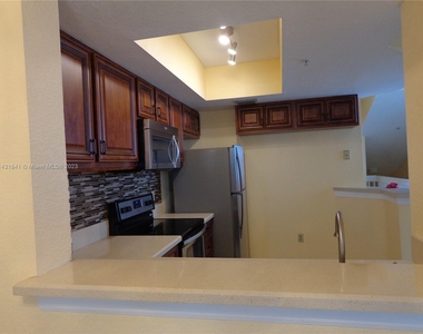 721 Sw 148th Ave - Photo Thumbnail 24