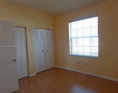 721 Sw 148th Ave - Photo Thumbnail 28