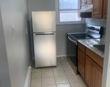 13-68 Gipson Street - Photo Thumbnail 5