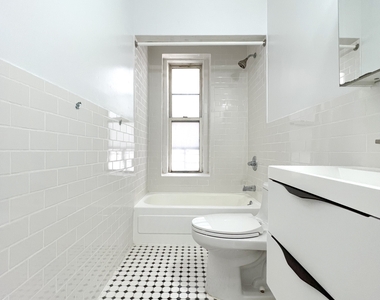 605 West 141st Street - Photo Thumbnail 11