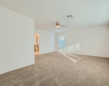 4400 Olive Tree Circle - Photo Thumbnail 20