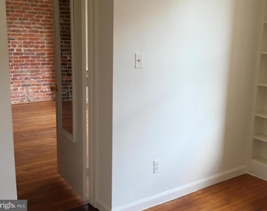 1717 T St Nw #21 - Photo Thumbnail 7