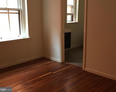 1717 T St Nw #21 - Photo Thumbnail 11