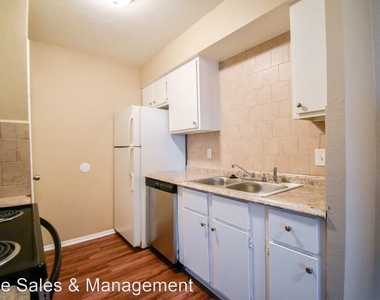 6030 Nw Expressway Unit C - Photo Thumbnail 6