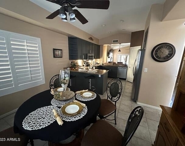 2237 E Bel Air Lane - Photo Thumbnail 5