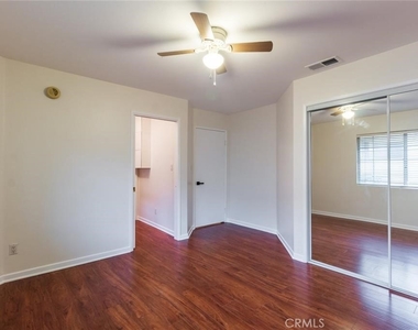 5731 Etiwanda Ave - Photo Thumbnail 24