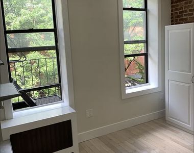 120 West 3rd Street - Photo Thumbnail 5