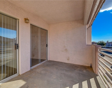 4555 E Sahara Avenue - Photo Thumbnail 41