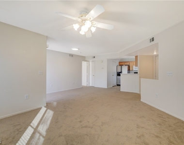 4555 E Sahara Avenue - Photo Thumbnail 9