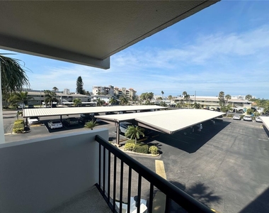 400 Island Way - Photo Thumbnail 29