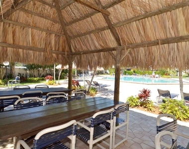 400 Island Way - Photo Thumbnail 40