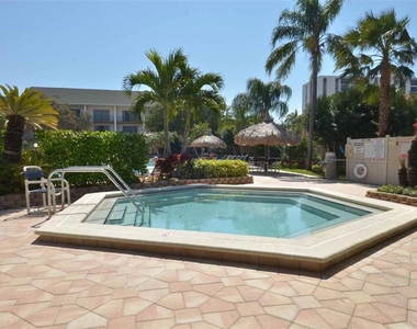 400 Island Way - Photo Thumbnail 46