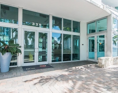 335 S Biscayne Blvd - Photo Thumbnail 38