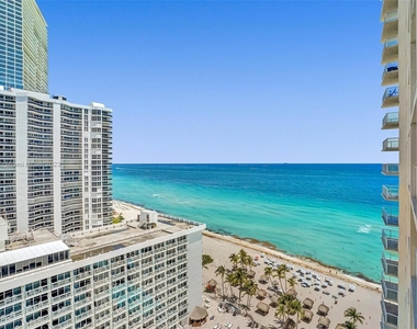 16699 Collins Ave - Photo Thumbnail 29